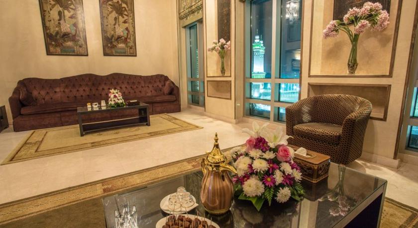 A large suite in Retaj Albayt Suites Hotel, Makkah